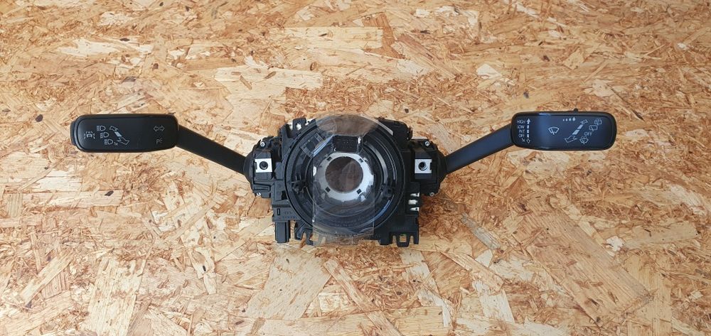 Spirală cu manete Audi A3 8V / Golf 7 5Q0953549C 5Q0953507EC