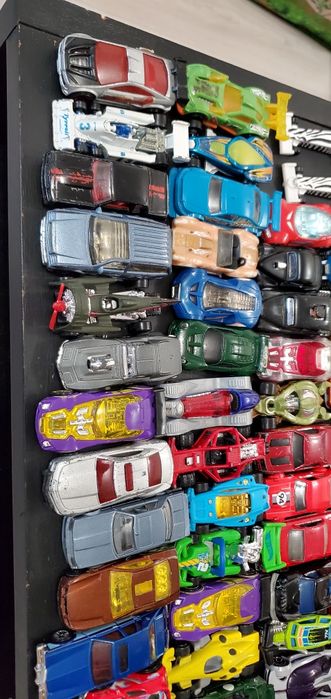 Продавам метални колички