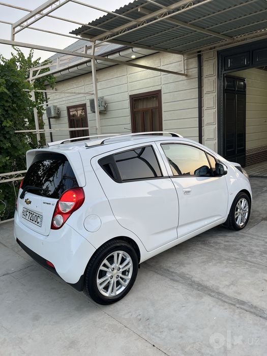 Chevrolet Spark 1.25 AT