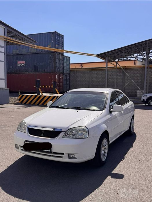 LACCETI 2005 full A/T
