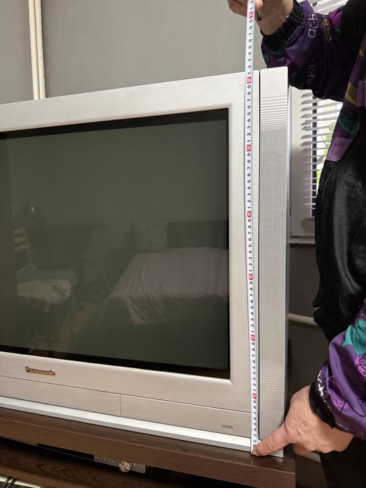 Panasonic Colour TV TX-36PL35P Made in U.K.