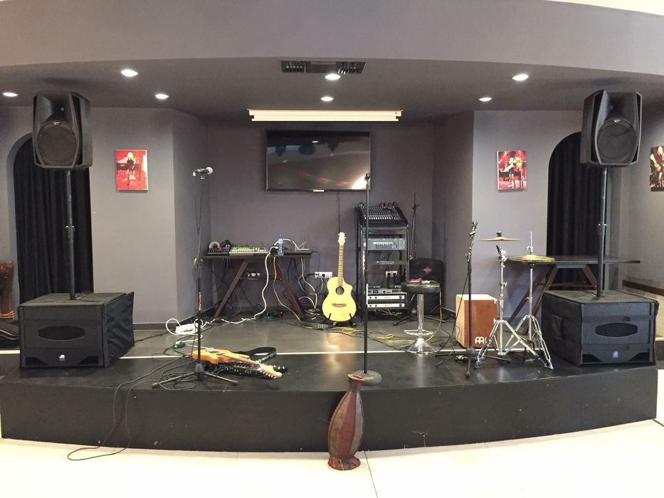 DJ / Дисководещ / Озвучител