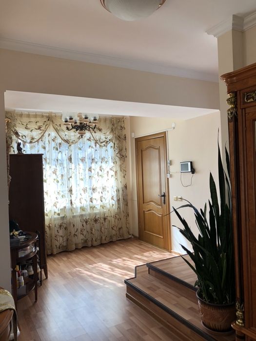 Дом 265 м2, центральное отопление