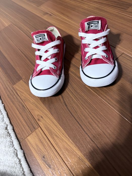 Converse marime 26