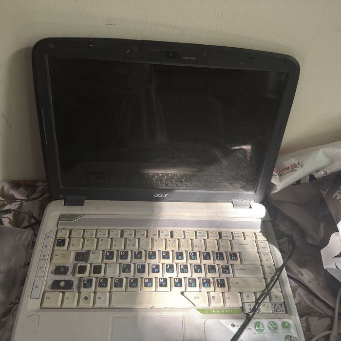 Acer noutbuk Intel Celeron