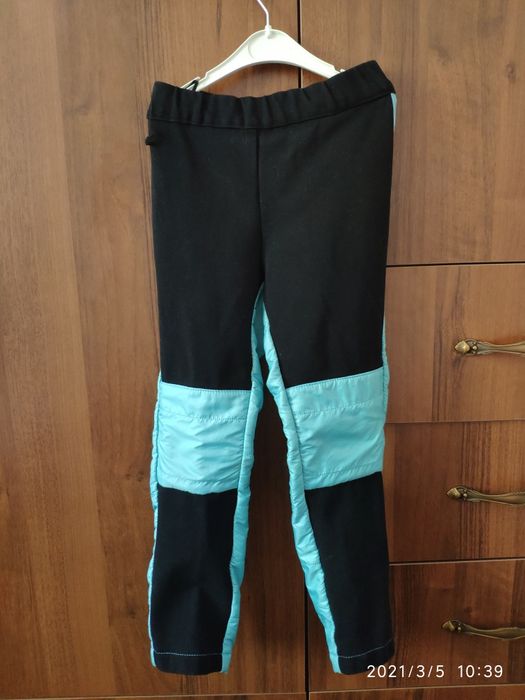 Продам костюм на девочку осень-весна