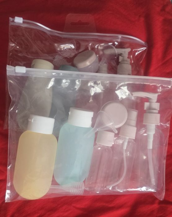 Продам набор дорожных флаконов