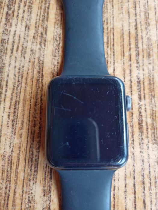 Продам apple watch 3 42mm