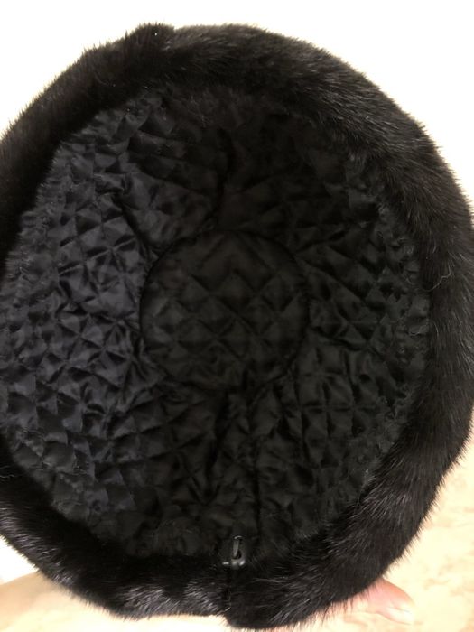 Продам норковую шапку