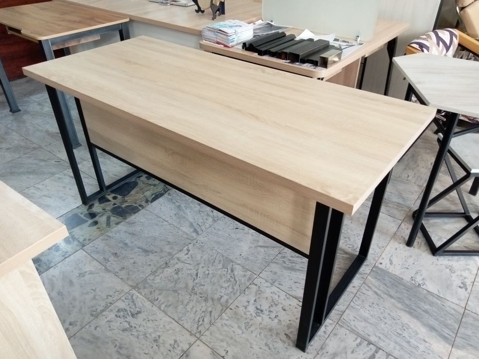 Kampyuter uchun stol