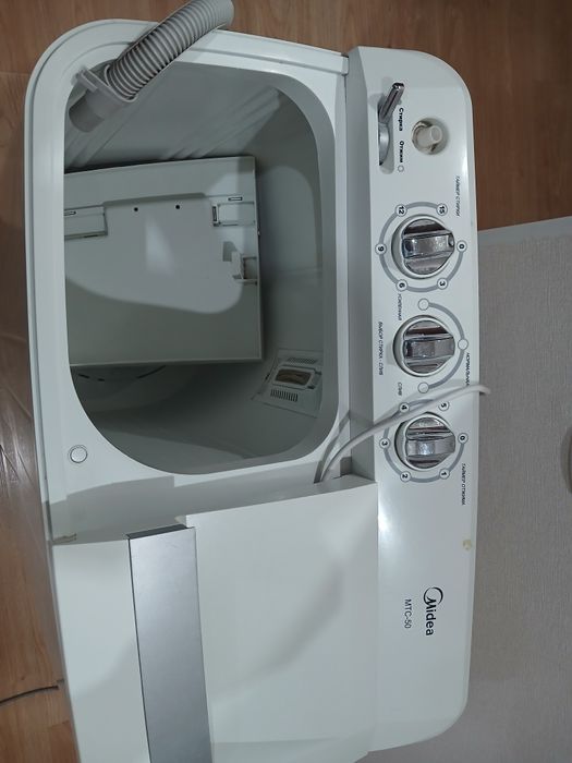 Стиральная машинка полуавтомат