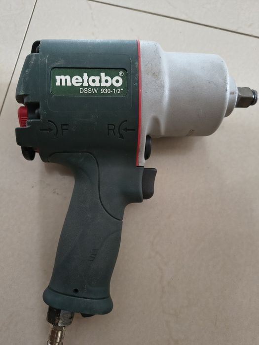 Pistol pneumatic metabo