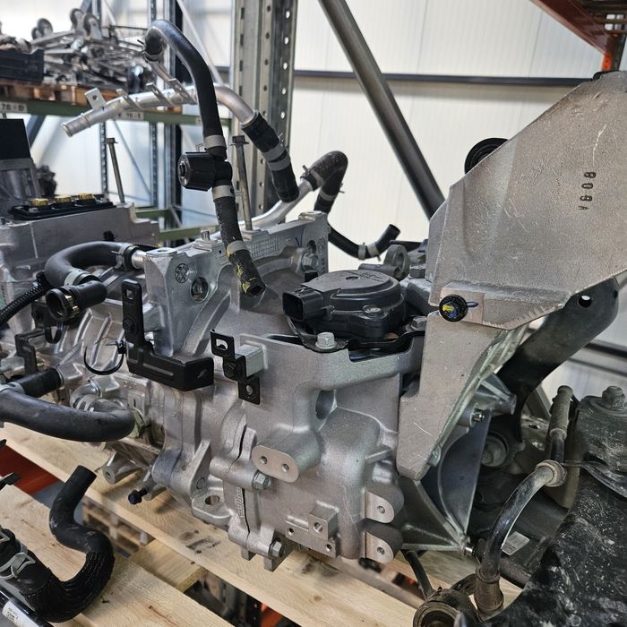 Хюндай кона 2022г ел двигател окачване