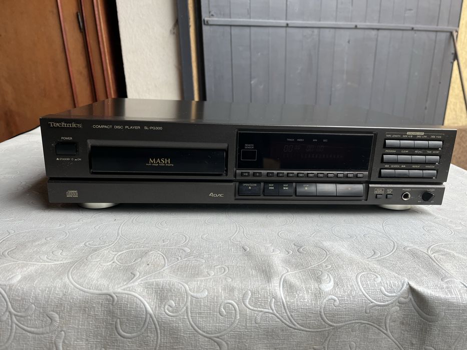 Lot video player recorder vhs cu caseta pentru filme