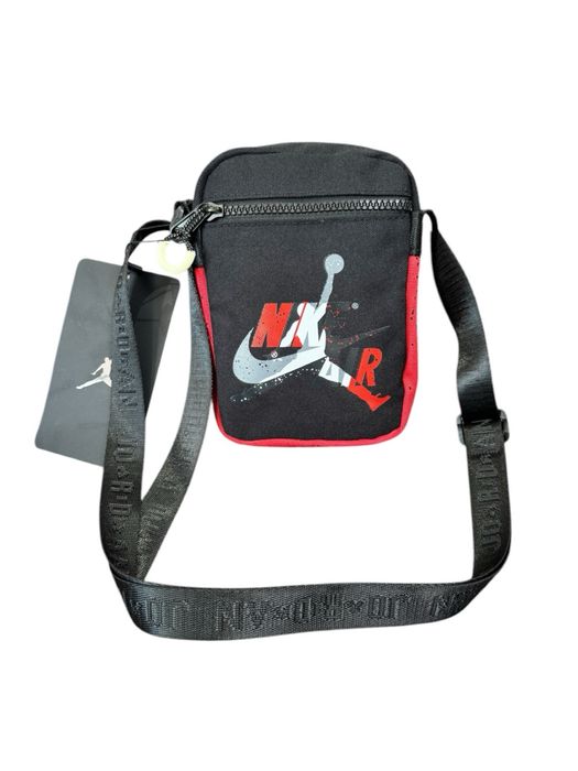Чанти  за през рамо Jordan , Nike от висококачествен плат