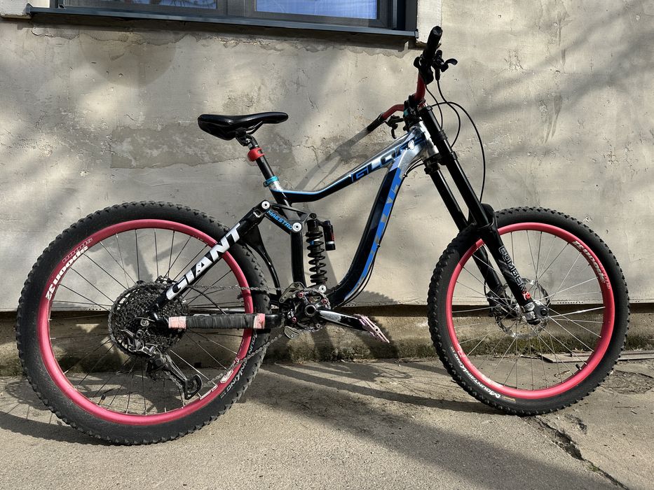 Giant Glory 8.0  2012