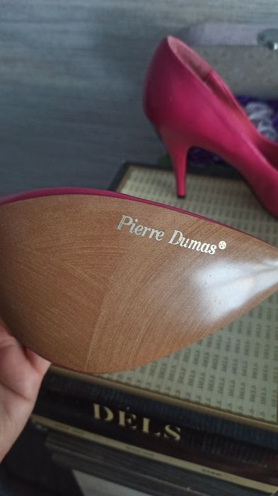 Туфли женские Pierre Dummas