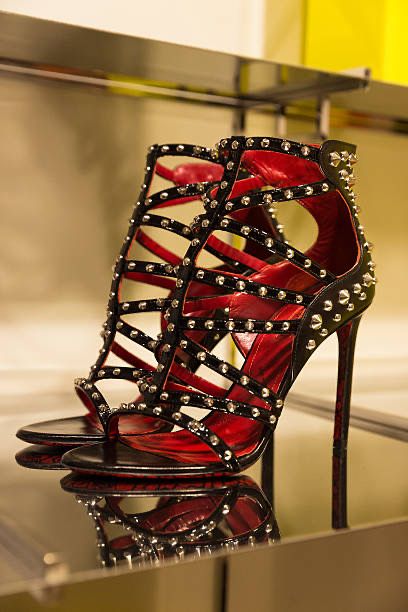 Cesare Paciotti сандали