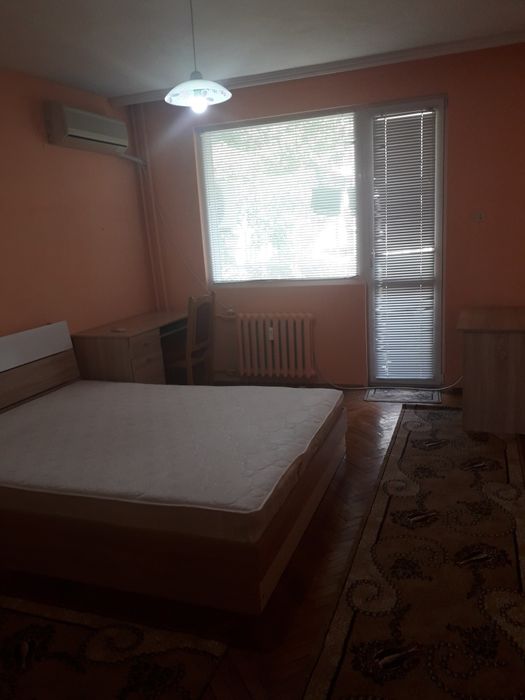 Продава се Тристаен апартамент в Плевен, м-т Стражата - 105 кв.м за 826 €/кв.м - Снимка #4