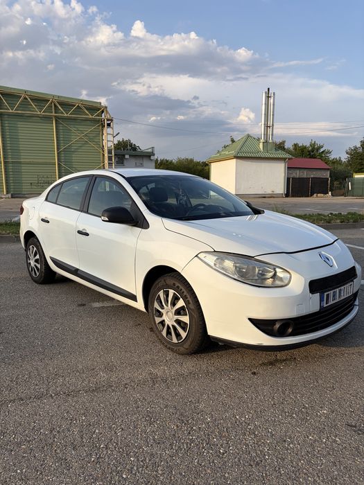 RENAULT Fluence