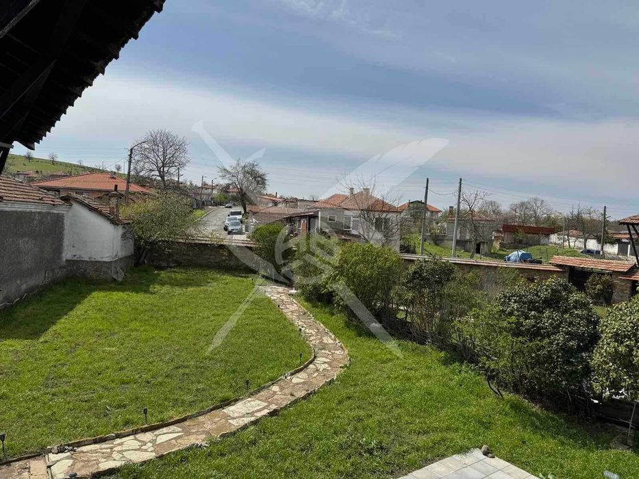 Продава се Къща в с. Бата, Област Бургас - 130 кв.м за 549 €/кв.м - Снимка #3