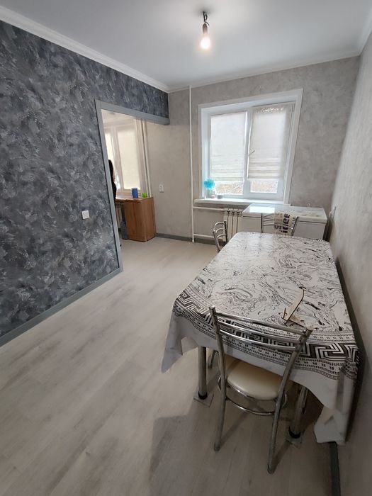 Продается 5-комн (3-5, 3 этаж)