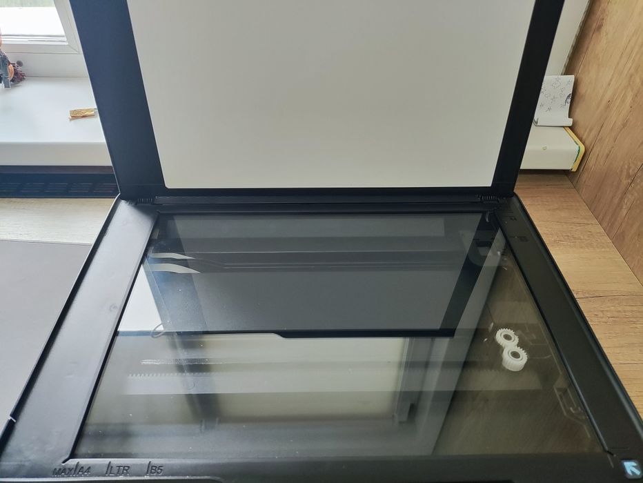 Продам принтер цветной epson