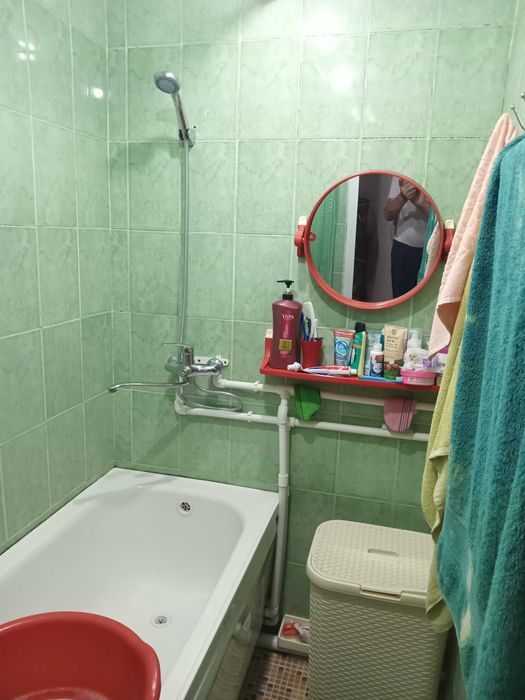 Срочно продается квартира на 2 этаже 3-комнатная