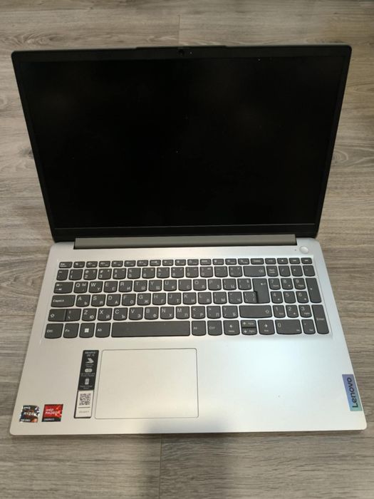 Продава се лаптоп Lenovo – 600 lv

Продавам лаптоп Lenovo в перфектно