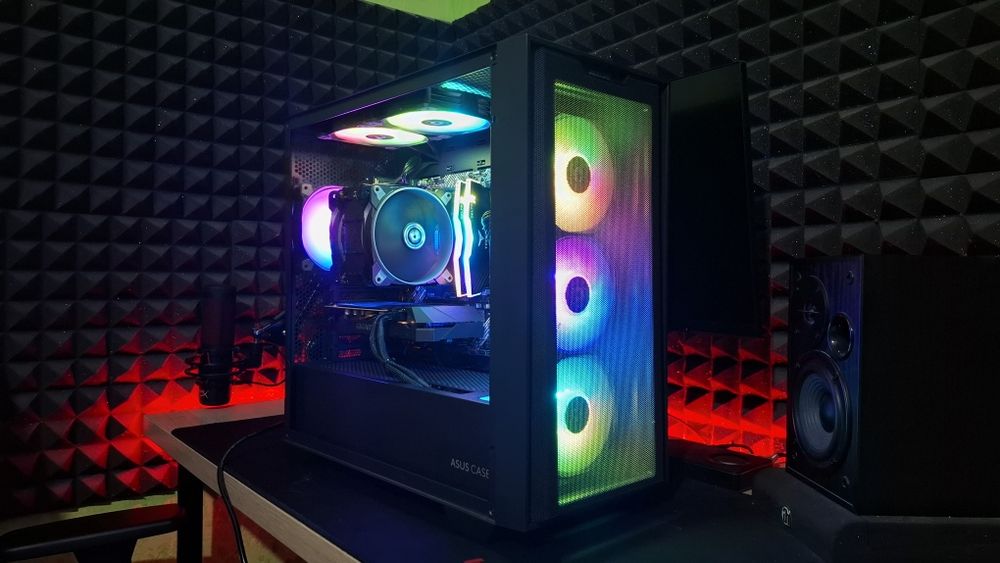 PC Gaming Ryzen 5 5600X  + 16GB + RTX 2060 6GB