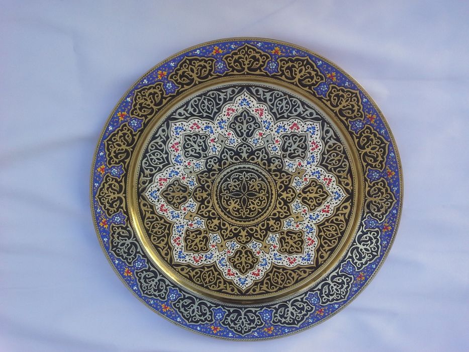 Миллий мис лаган