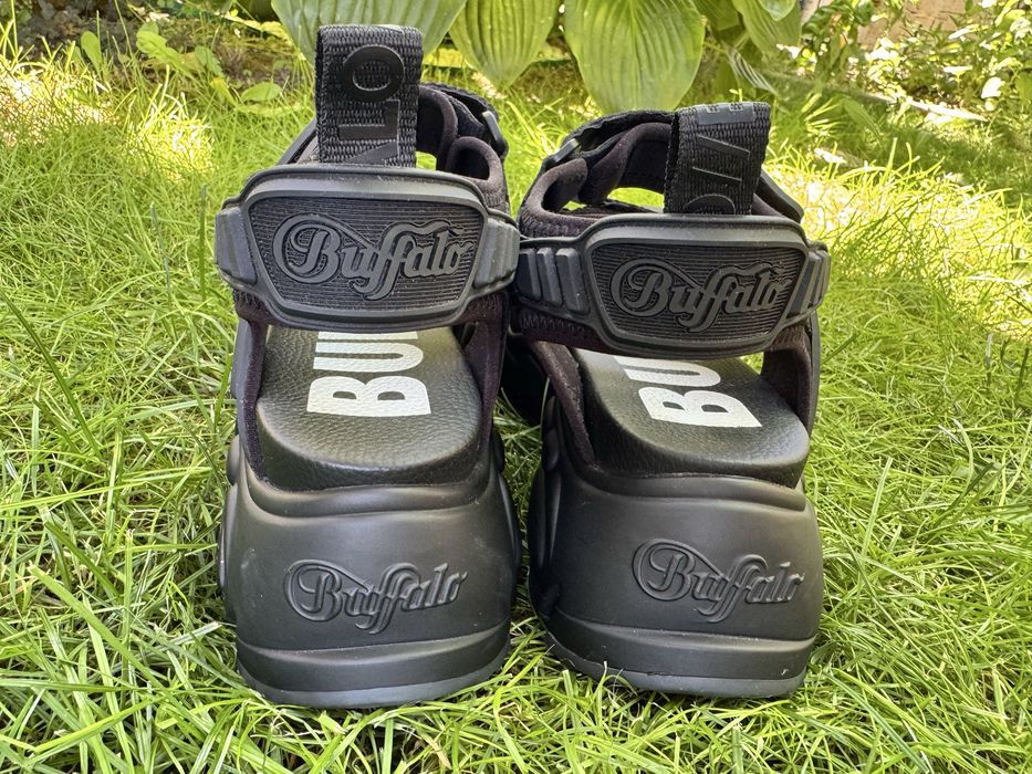 Сандали Buffalo 36 номер