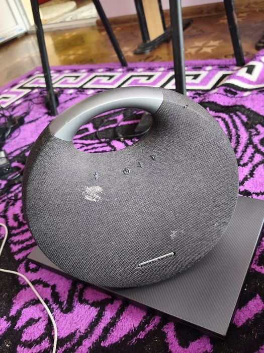 Vând boxa harman/kardon