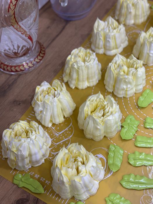 Зефирные цветы ручной работы 7шт в коробке