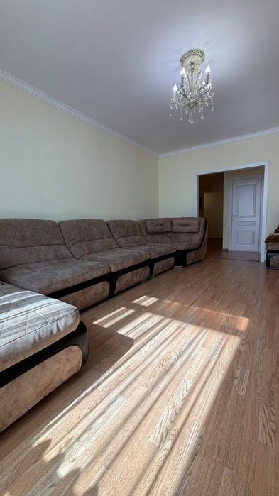 Продам квартиру 2 хкомнатную