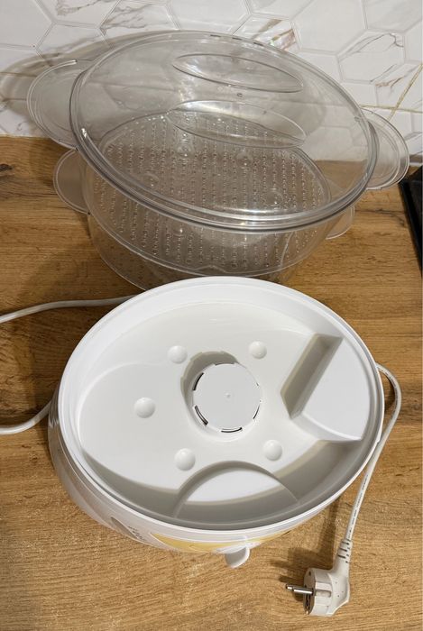 Пароварка Black & Decker