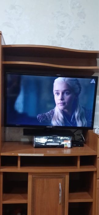 телевизор SAMSUNG