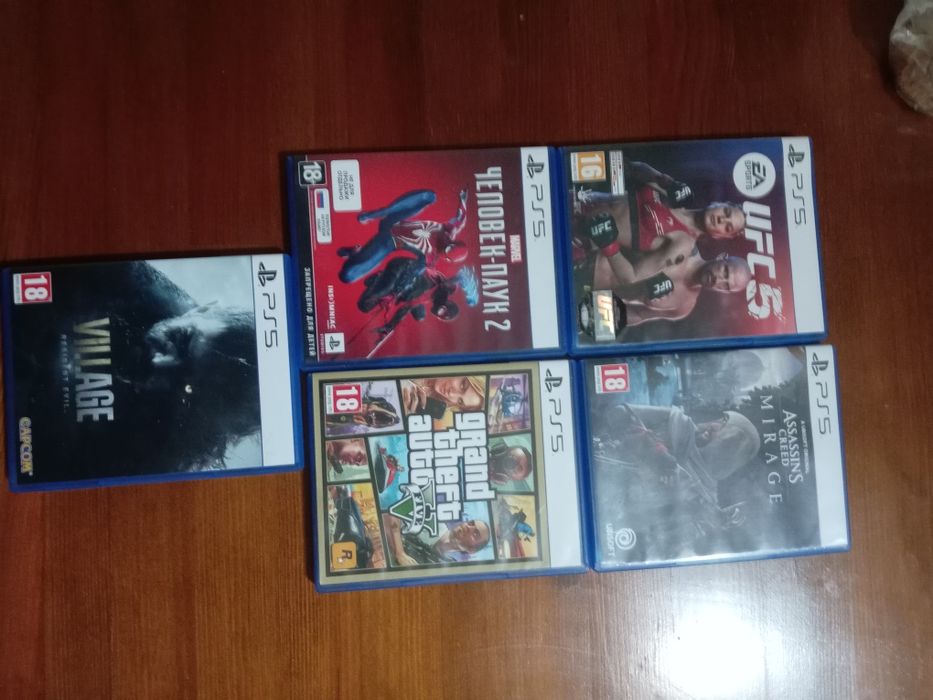 Sony PlayStation 5                    п