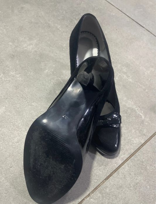 Pantofi marimea 37 piele