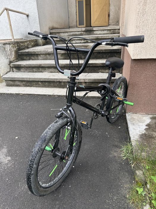 Bmx verde și negru