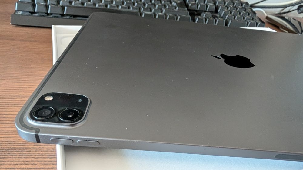 iPad pro M1 12.9 cellular 2021 5th gen, APPLE PEN , 2 кейс и Paperlike