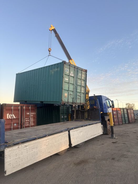 Манипулятор контейнеровоз