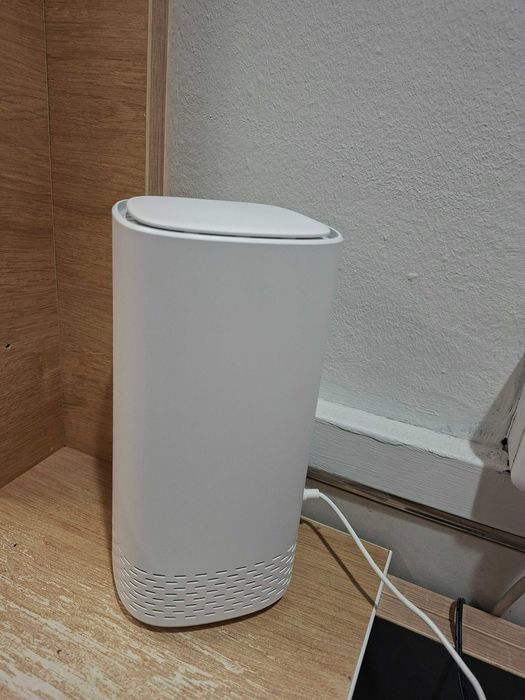 Router Wireless cu cartela SIM 5G Telenor Kaon model FA7150 Wi-Fi 7 LTE