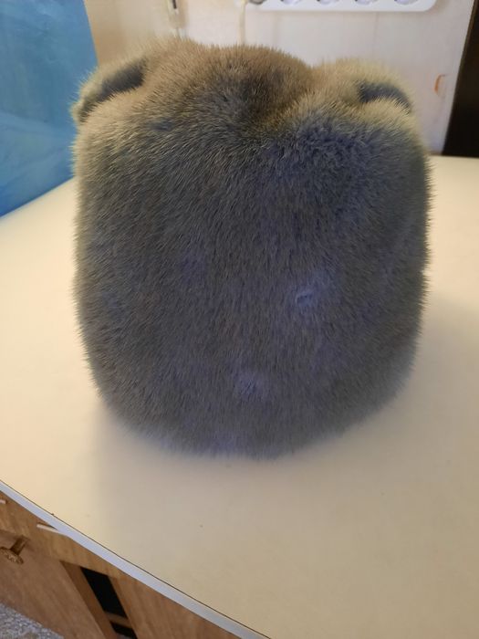 Шапка норковая женская56-57размер.