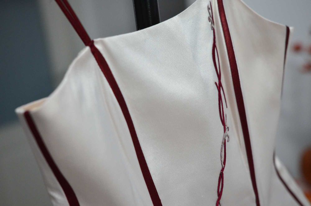 Rochie de seara cu corset, marimea 34