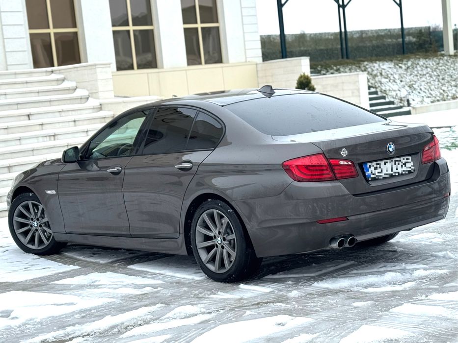 BMW Seria 5 // F10 // X-drive // 3 butoane///Distributie Efectuata