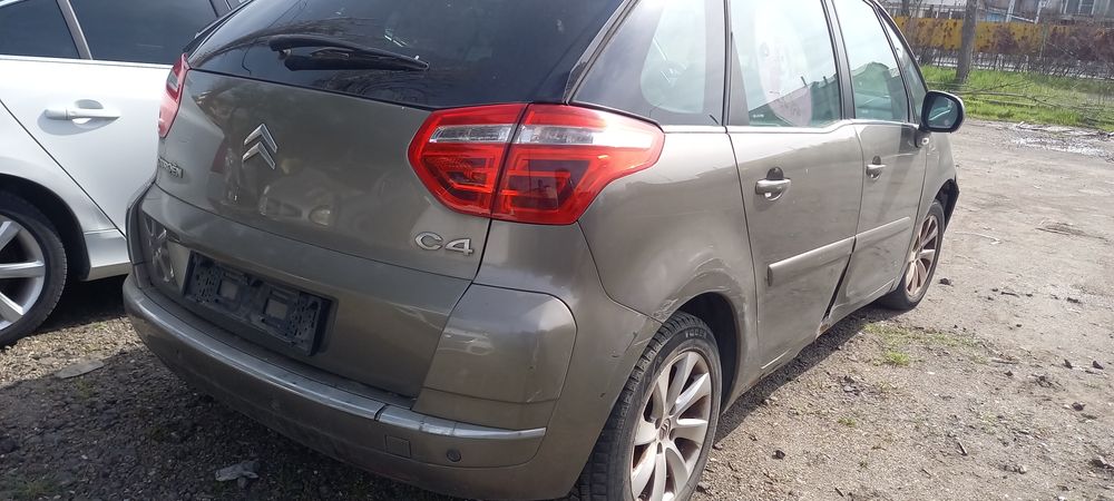 Citroen C4 Picasso 1.6 HDI на части