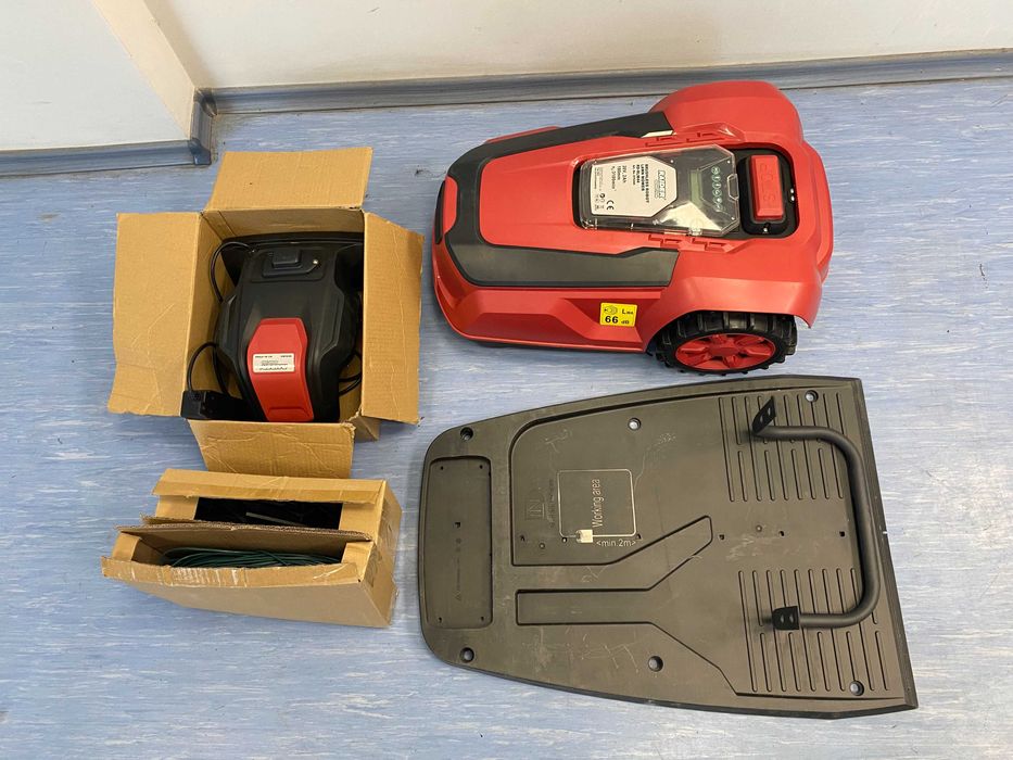 075344	Косачка робот безчеткова 180mm 20V 2Ah 400m2 RD-RLM44