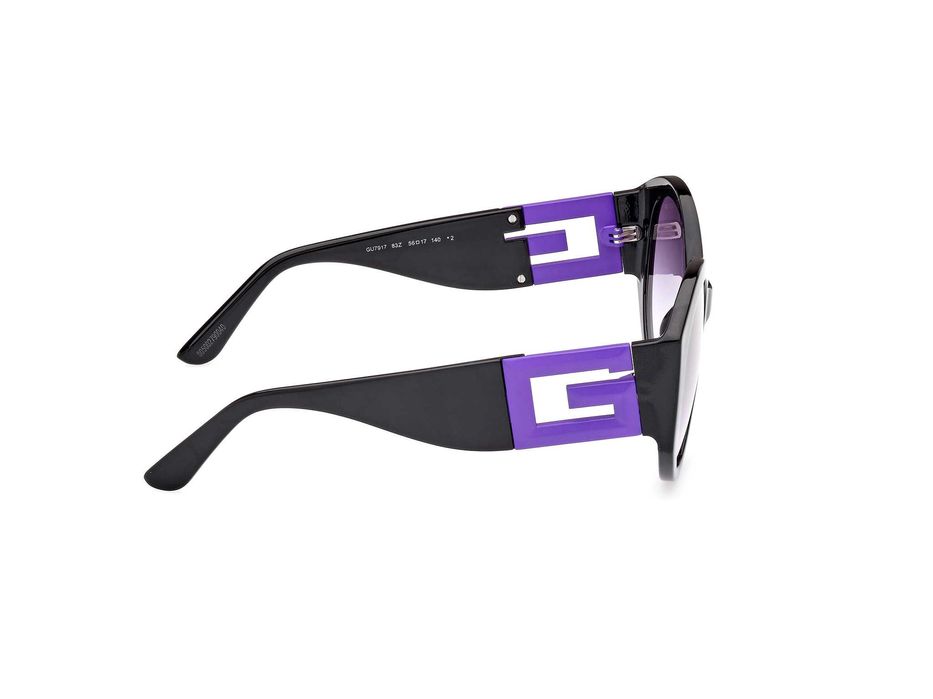 Оригинални дамски слънчеви очила Guess -65%