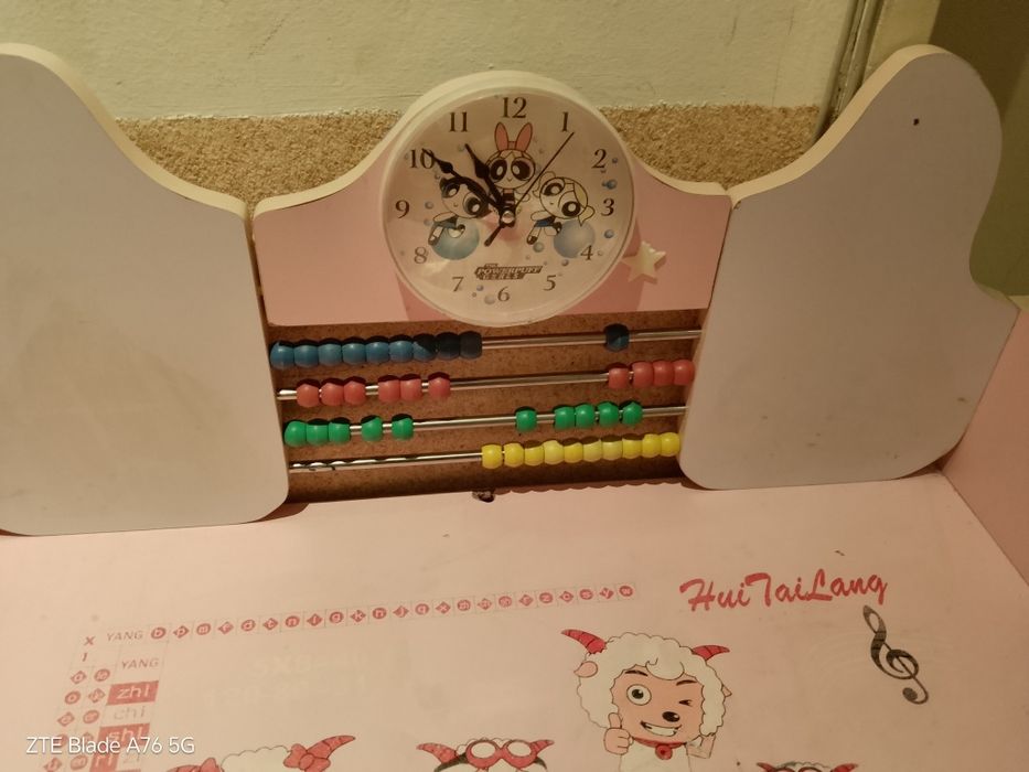 Детско бюро със стол регулируеми